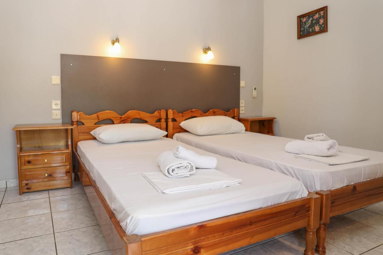 Ftelia Studios Città di Skiathos Esterno foto